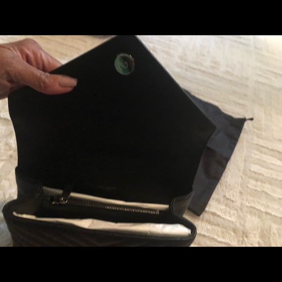 YSL black bag - Picture 3 of 7